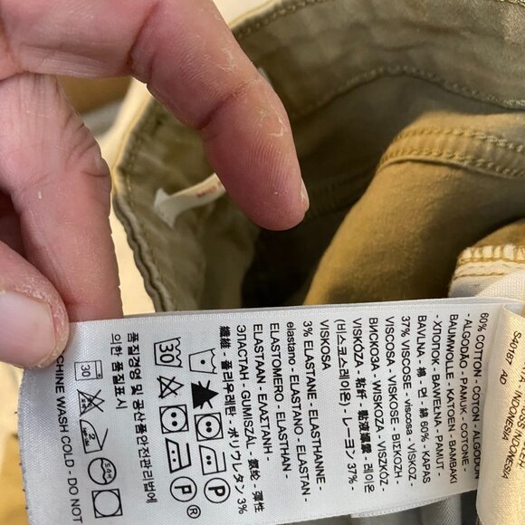 Levi's Women's Jeans Size 4M or 27x30 Mid Rise Skinny Khaki Casual Stretch - Picture 13 of 16